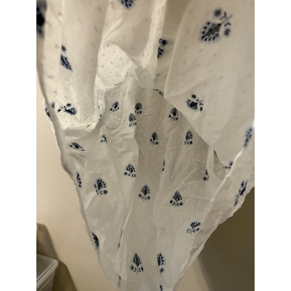 NWT LOFT Border Floral Clip Pleated Puff Sleeve Blouse Size Medium with Buttons - Picture 6 of 10